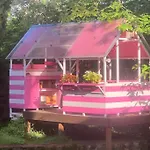 Casa Nel Verde Con Giardino E Posto Auto