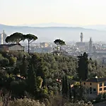 Casa Nel Verde Con Giardino E Posto Auto